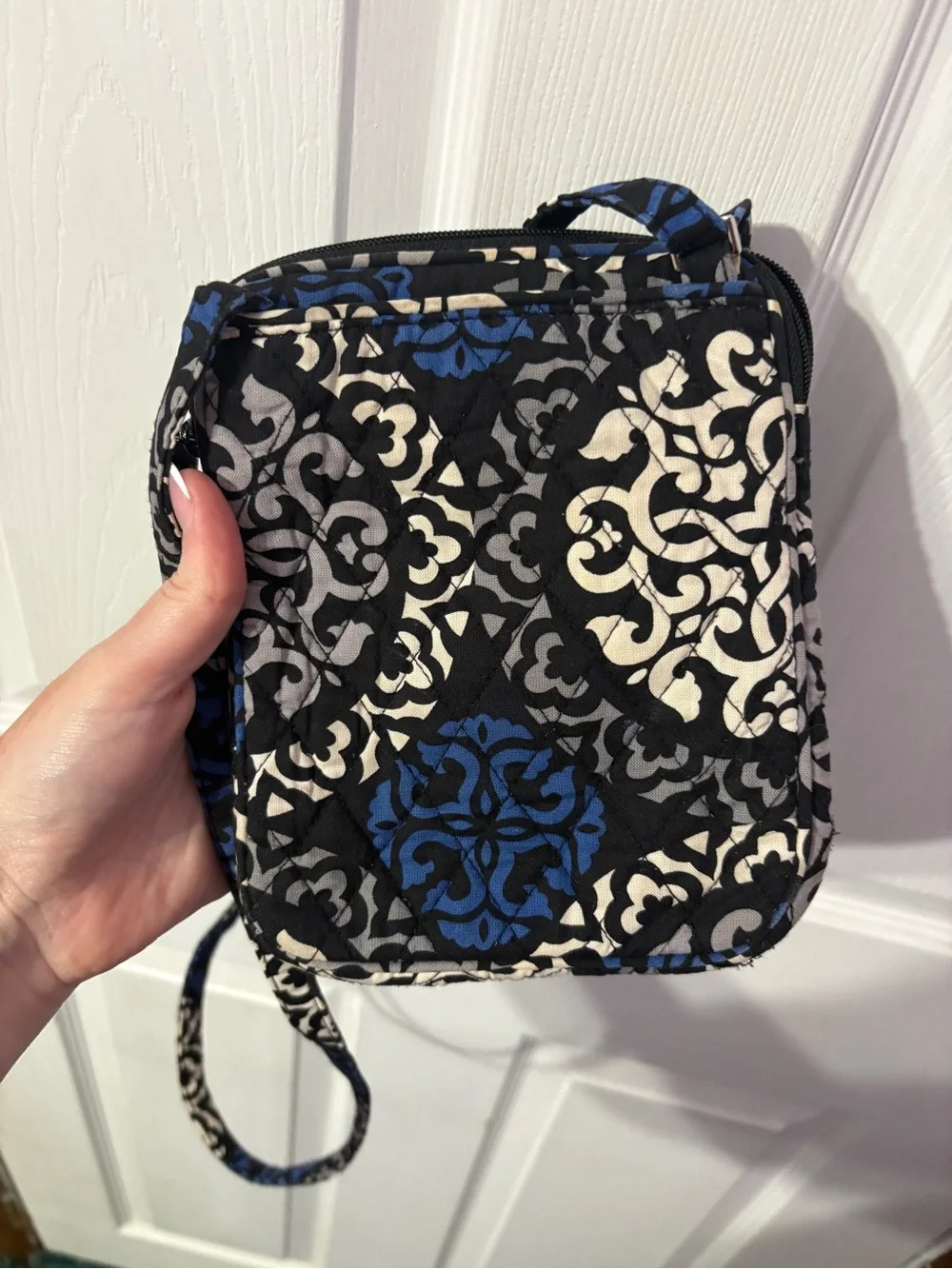 Vera Bradley compact vera